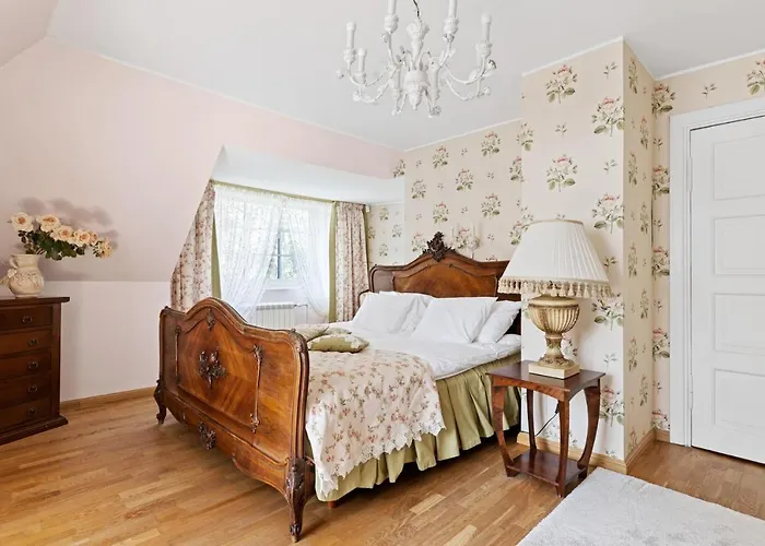 Muusa With A Cozy Sauna, Swimming Pool And Large Beautiful Garden