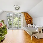 Muusa With A Cozy Sauna, Swimming Pool And Large Beautiful Garden 别墅 *